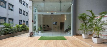 ไวท์ริดจ์ พรีเมียม โรงแรม ไฮเทค ซิตี้