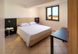 1 dormitorio, escritorio, cuna de viaje y wifi gratis