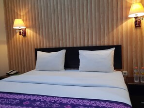 Standardenkeltværelse - ryger | Skrivebord, gratis Wi-Fi, sengetøj