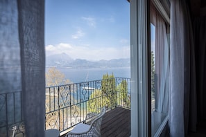 Junior-Suite, Terrasse, Seeblick (Deluxe) | Balkon