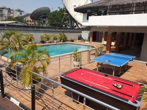 Game viewing - ZINA APARTMENT (Lagos)