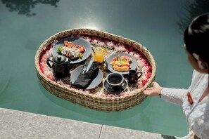 Food and drink - Kubu Cemcem Mesari Private Villas (Ubud)