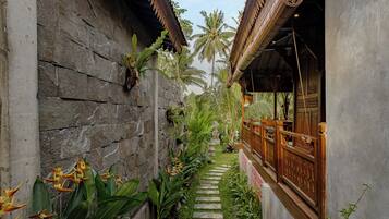 Vila superluxo, vista para a piscina | Vista para o jardim