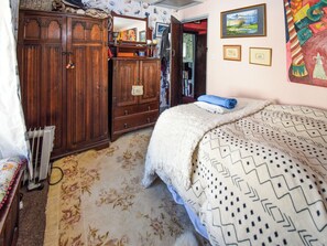2 chambres, Wi-Fi gratuit, draps fournis