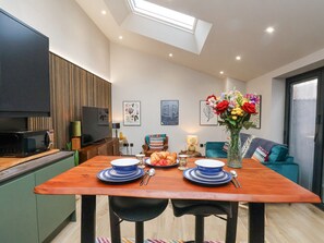 Dining - The Old Jet Workshop (Whitby)