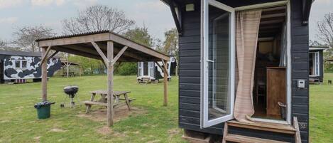 ลานระเบียง/นอกชาน