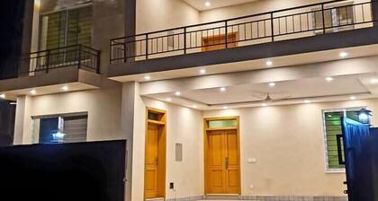 Dream Lodge Guest House Islamabad