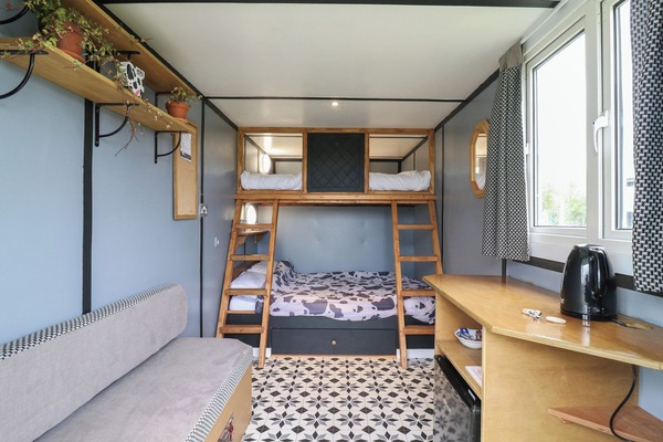 1 bedroom, WiFi (free), individually decorated, individually furnished