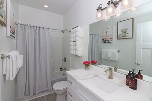 Hair dryer, towels