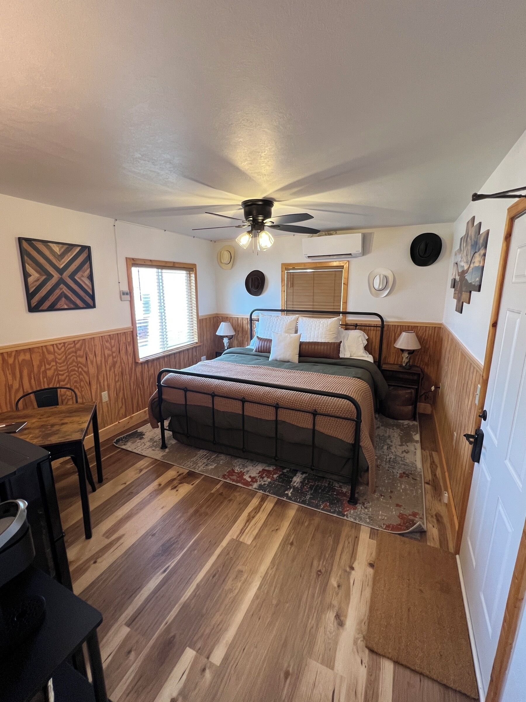 1 bedroom, travel crib, WiFi, bed sheets