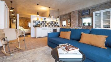 Apartment, Smoking | 1 bedroom