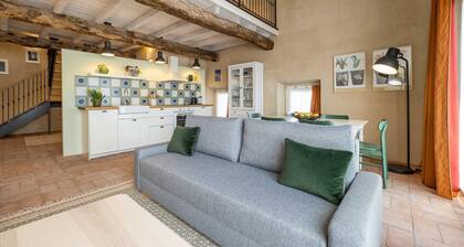 Green Lodge - Apartment 5 - 1 BR 1 Bath
