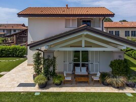 House, Smoking | 4 bedrooms