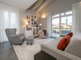 House, Smoking | 4 bedrooms