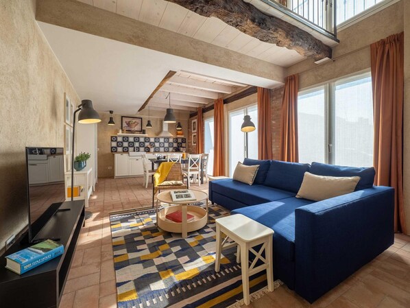 Apartment | 2 bedrooms - Green Lodge - Apartment 9 - 2 BR 1 Bath (Cressa)