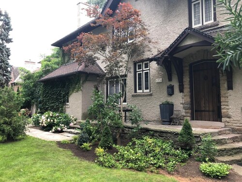 The Kingsway Getaway