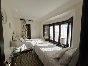 2 dormitorios, tabla de planchar con plancha, wifi y ropa de cama