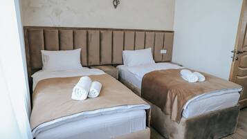 Minibar, in-room safe, desk, laptop workspace