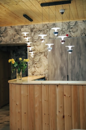 Interior - HarMar (Goris)