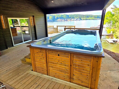 100' Water Slide - Pool Spa - Game Room - Firepit - Overlook Oasis on Martin