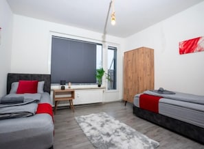 2 bedrooms, iron/ironing board, WiFi, bed sheets