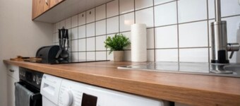 Livemore24 - Apartment 1 in Duisburg 24/7 check-in