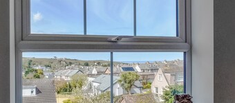 4 bedroom accommodation in Cornwall