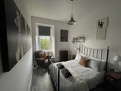 Isle of Bute Blissful Retreat- Stunning 3 Bed Flat