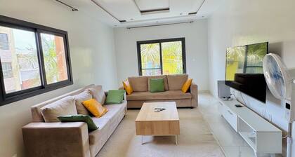 2-bedroom apartment in charming Dakar with AC, WiFi. Live the local life