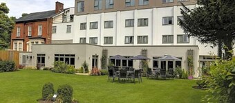 Plus Pinewood on Wilmslow Hotel Cheshire