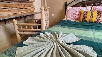 5 slaapkamers, een strijkplank/strijkijzer, gratis wifi, beddengoed