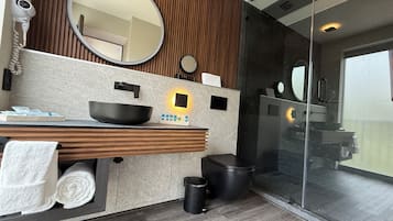 Kamar Tradisional | Kamar mandi
