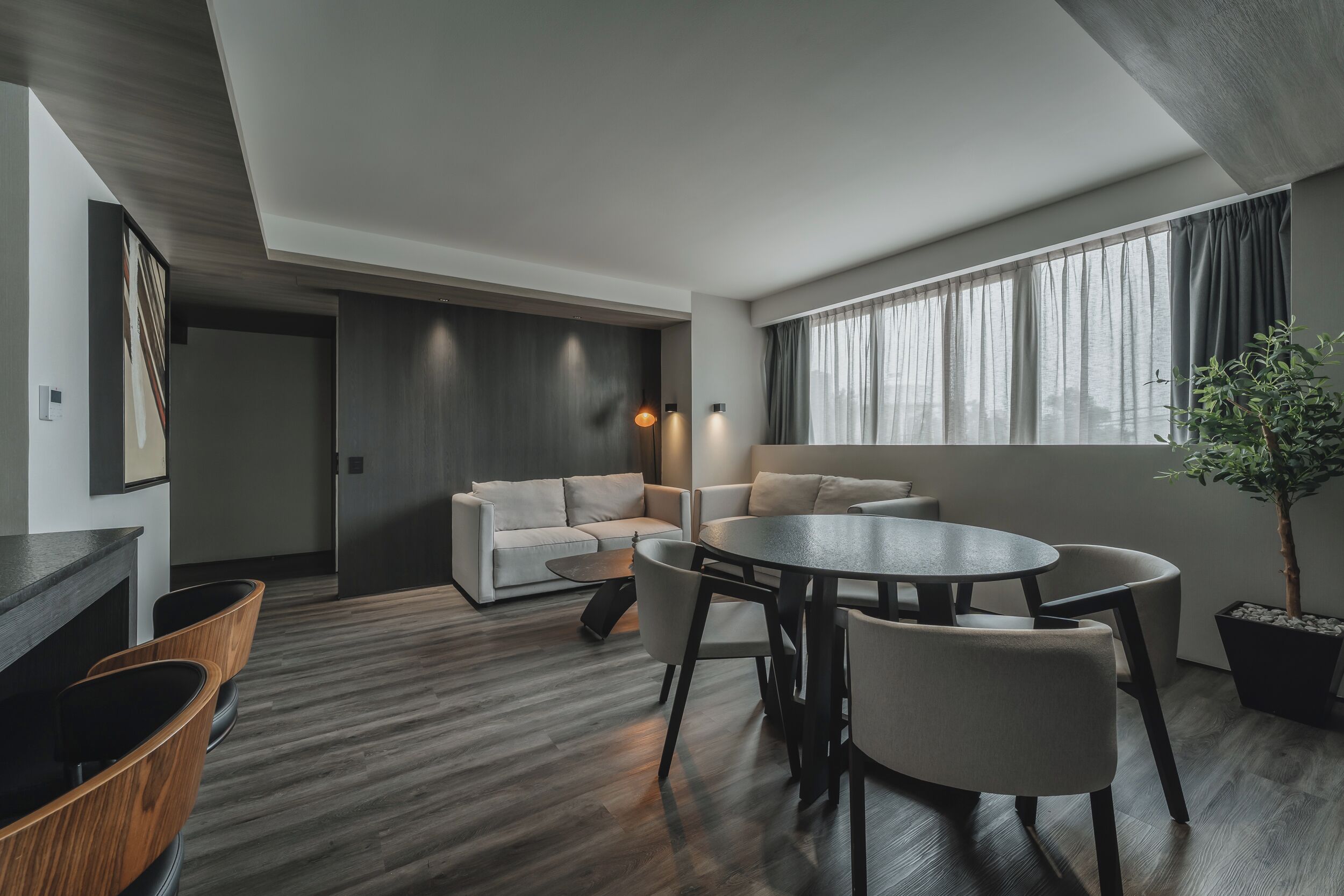 Superior Suite | Living area
