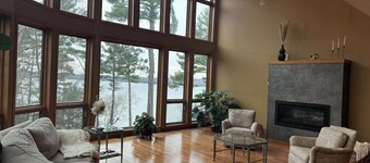 Spacious 7-bedroom house on the Lake, with AC, WiFi,  in peaceful Menomonie WI