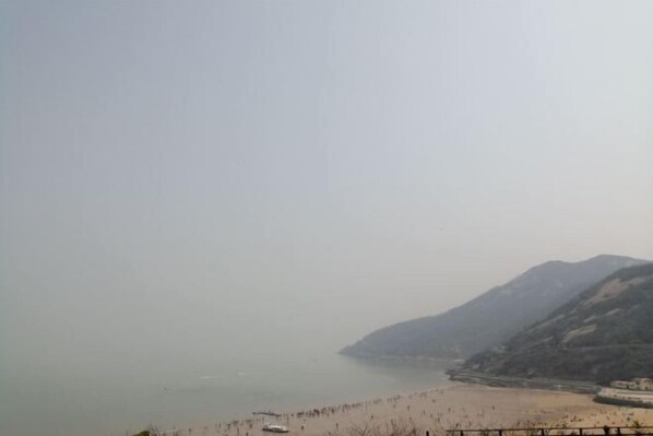 View from property - Sea Island Hotel (Lianyungang)