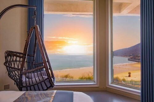 Sea Island Hotel