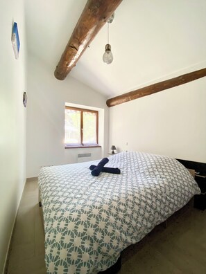 1 Schlafzimmer, Reisekinderbett, WLAN, Bettwäsche