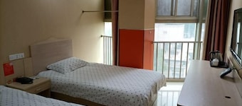 Jizhu Auto Business Hotel