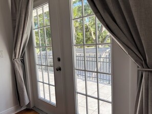 Interior - Tampa Luxury 5BR Estate with Pool + Golf Views (Tampa)