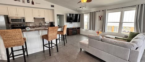 House, Multiple Beds, Patio, Garden View (Blue Lagoon) | Living area