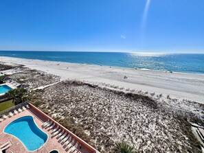 Beach nearby - Seacrest 709 (Gulf Shores)