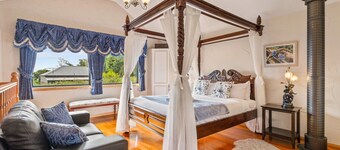 StayAU Bayview Candlewick Suite SPA in Dandenong