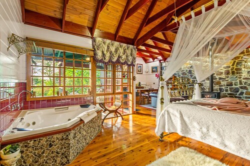 StayAU Owls Croft Picturesque Cottage Valley View