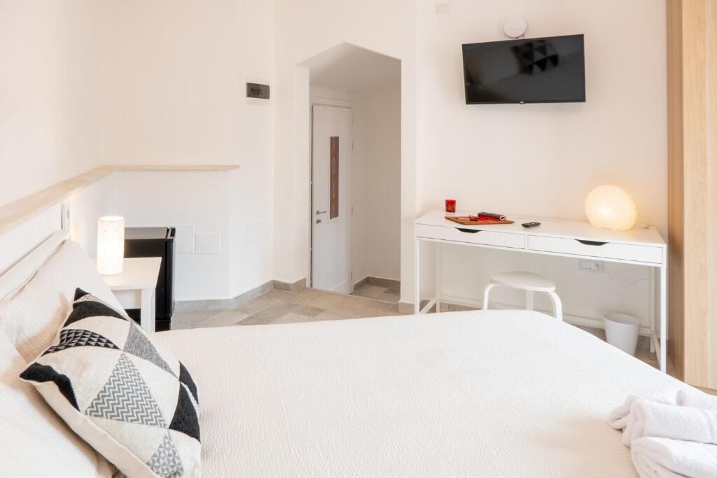 Superior-dobbeltværelse - balkon - byudsigt | Skrivebord, arbejdsområde til bærbare computere, mørklægningsgardiner