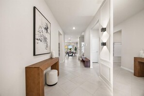 Interior - 10 BD/ 8 BA/ Windsor Cay (15953 CC) (Clermont)
