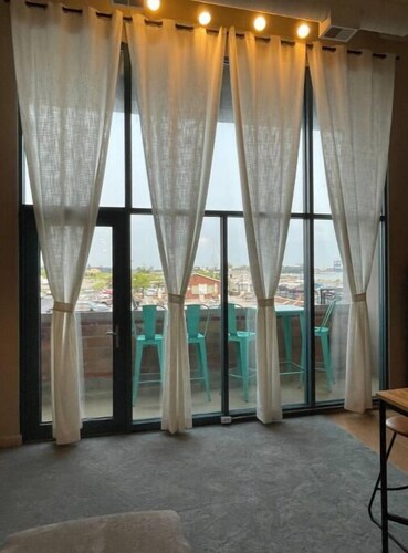 Downtown Condo with Pool View