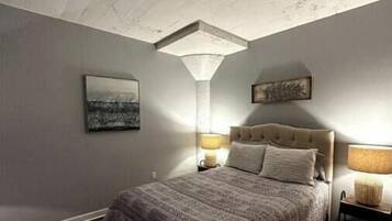 1 bedroom, iron/ironing board, WiFi, bed sheets