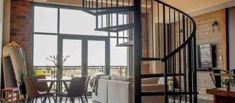 Stylish Condo Downtown Sandusky
