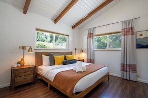 3 dormitoris, escriptori, un bressol de viatge i wifi gratuïta