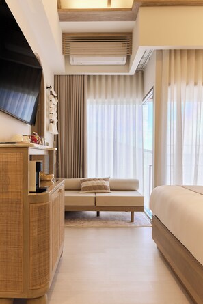 Superior Room | Premium bedding, free minibar items, in-room safe, iron/ironing board - PE-LA Thapae Boutique Hotel (Chiang Mai)